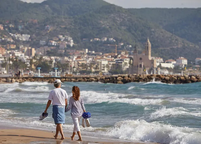 Francesc Macia, 公寓 锡切斯