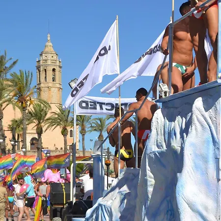 Διαμέρισμα Francesc Macia, *