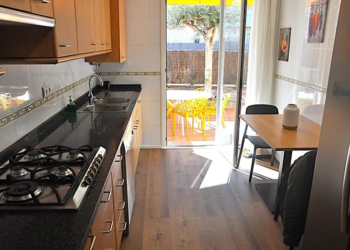 Διαμέρισμα Francesc Macia, Σίτζες