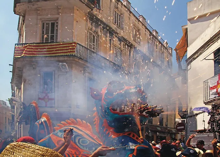 Διαμέρισμα Francesc Macia, *